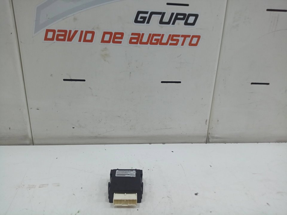 Modulo electronico toyota yaris fastback (200720