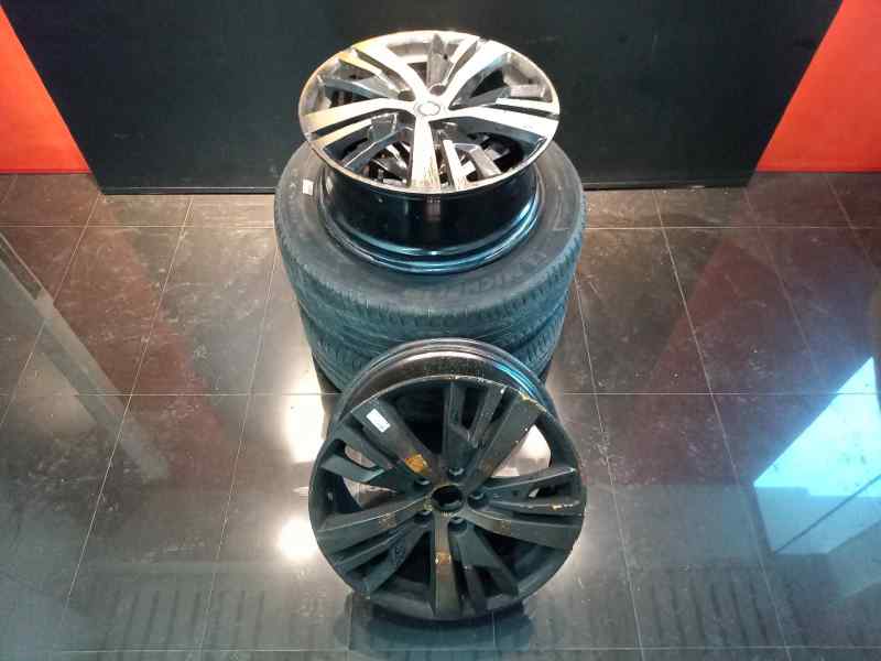 Juego llantas peugeot 3008 limusina monospac
