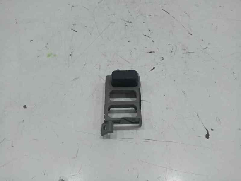 Soporte interruptores fuso canter 3s13   |   01.13 