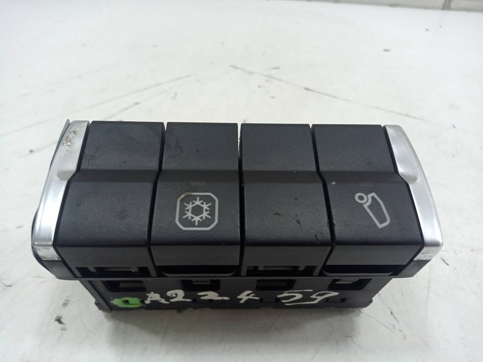 Botonera mercedes actros 23 4  ejes 8