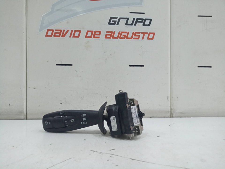 Mando intermitentes mercedes actros 23 4  ejes 8