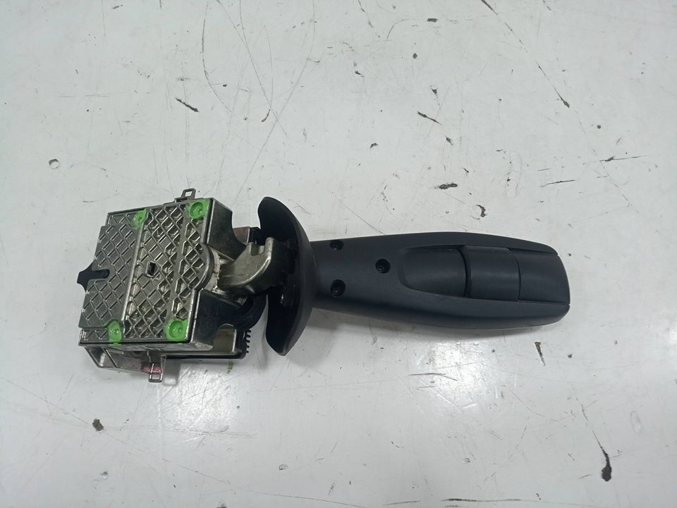 Mando intermitentes mercedes actros 23 4  ejes 8