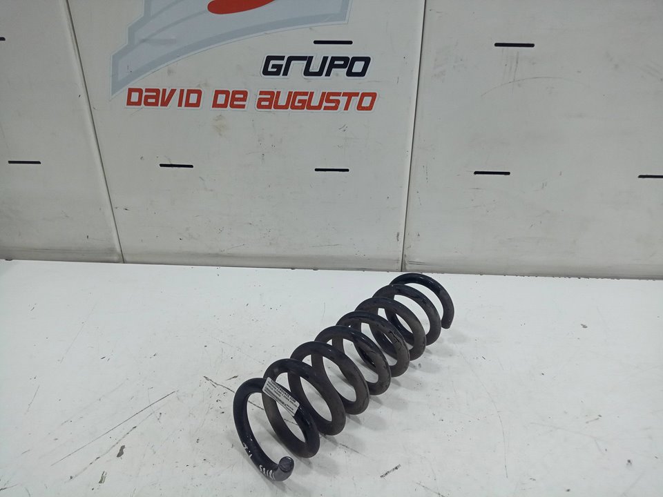 Muelle trasero mercedesbenz clase c sedÁn (2