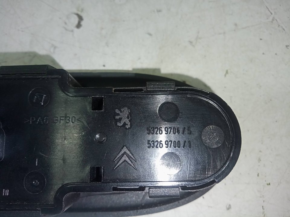 Mando elevalunas delantero izquierdo peugeot 407 sw ranchera famili