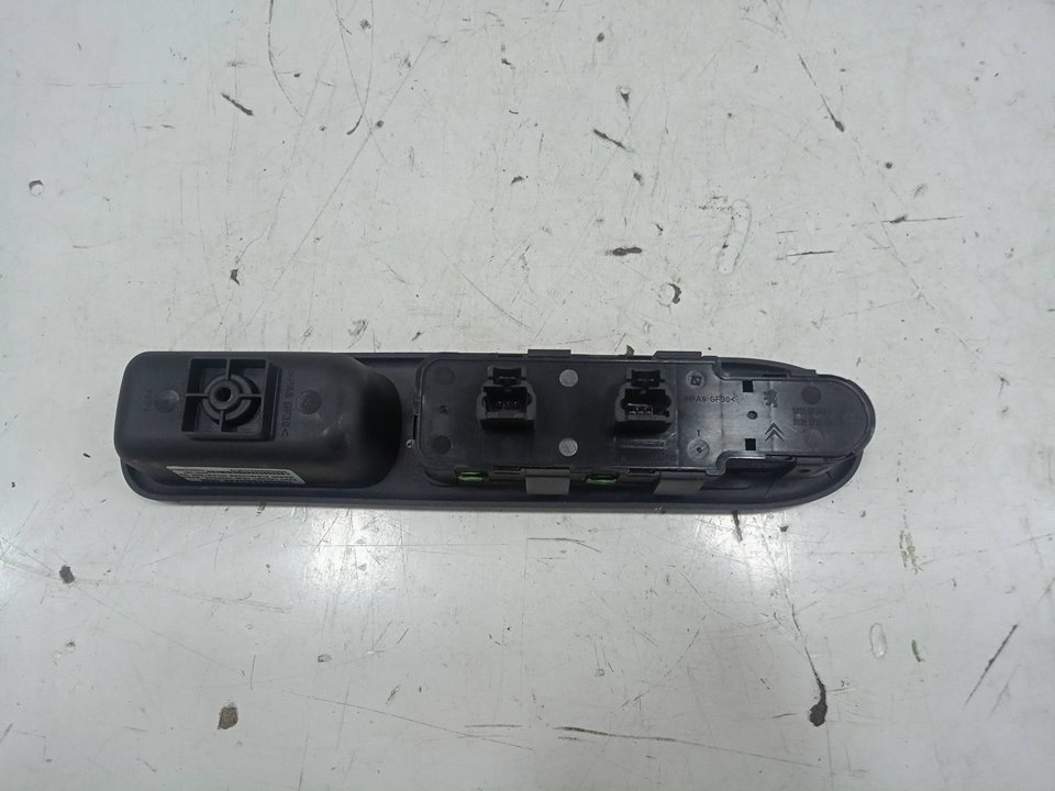 Mando elevalunas delantero izquierdo peugeot 407 sw ranchera famili