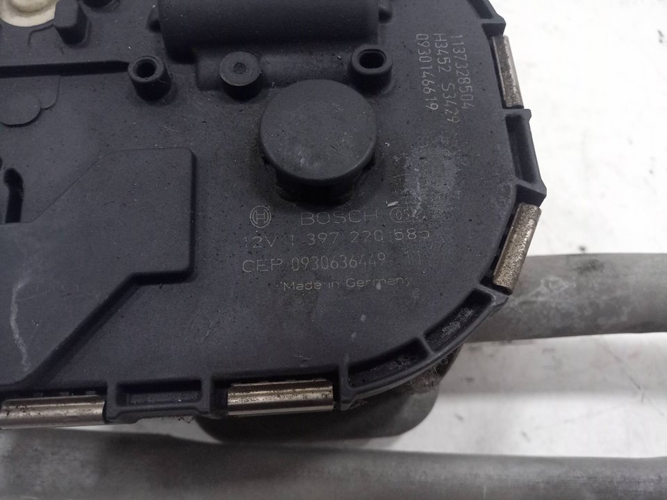 Varillaje motor limpia delantero toyota corolla fastback (2002