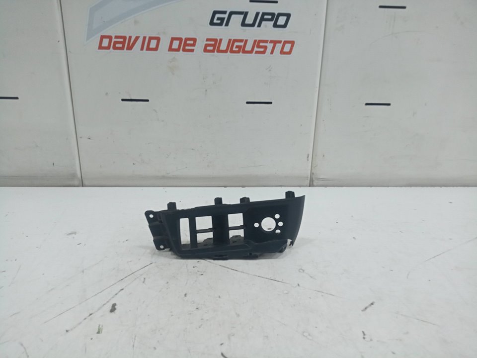 Carcasa delantero izquierdo de mando elevalunas audi q3 suv (20142018) 2.0 td