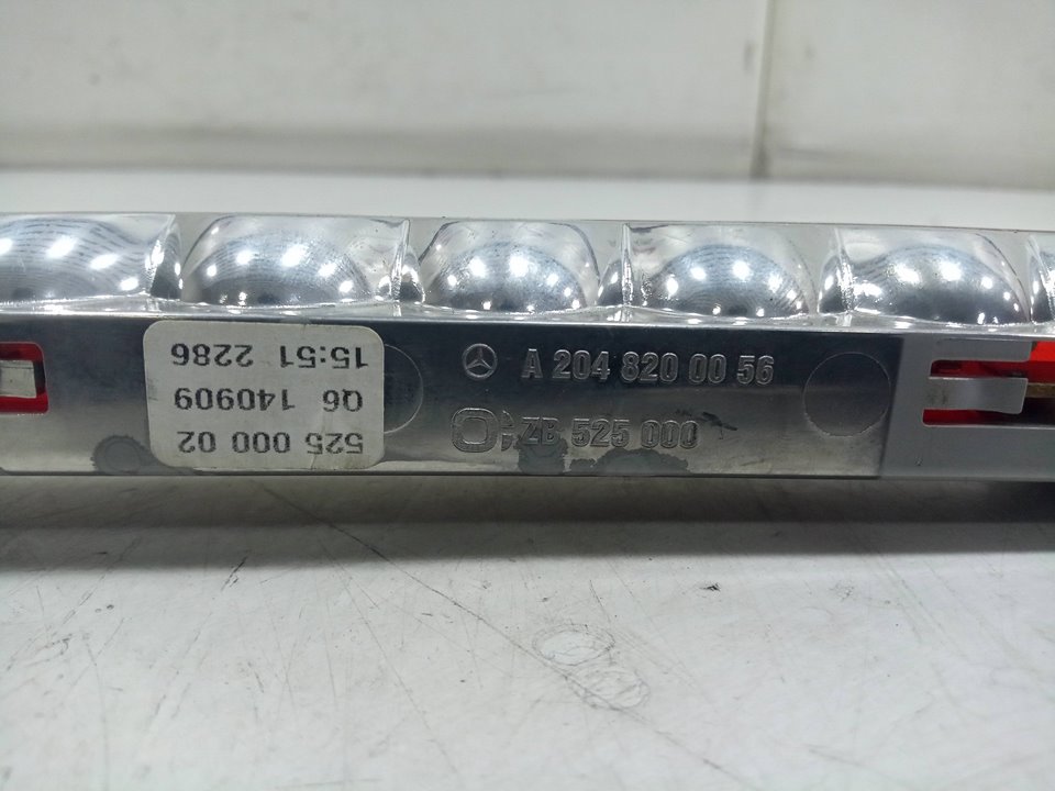Luz central de freno mercedesbenz clase e sedÁn (2