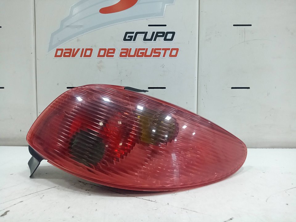 Piloto trasero derecho peugeot 206 fastback fastback 