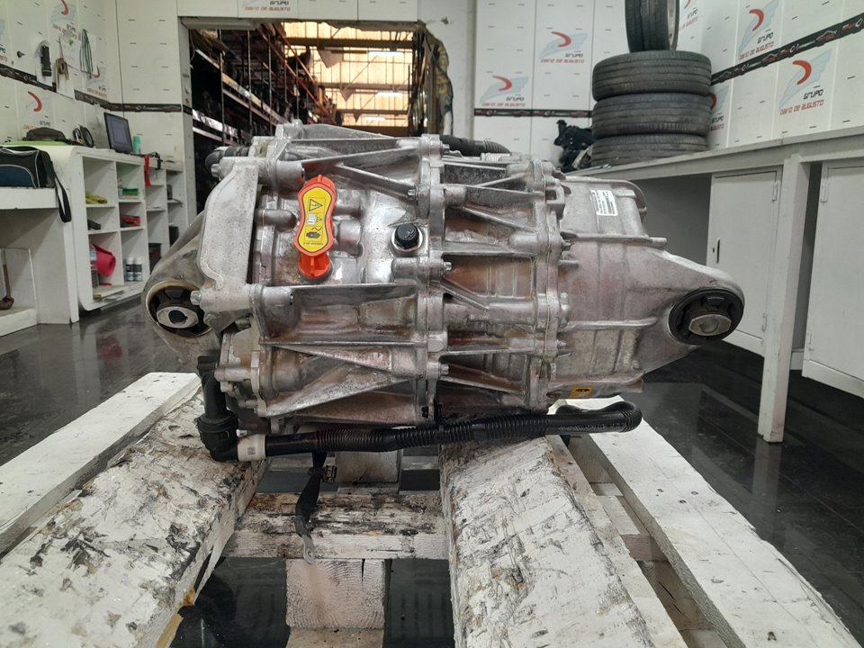 Motor electrico tesla model 3 bev long range a