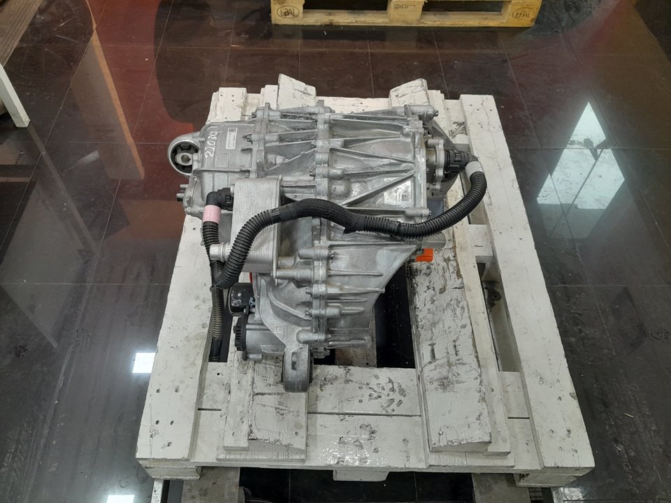 Motor electrico tesla model 3 bev long range a