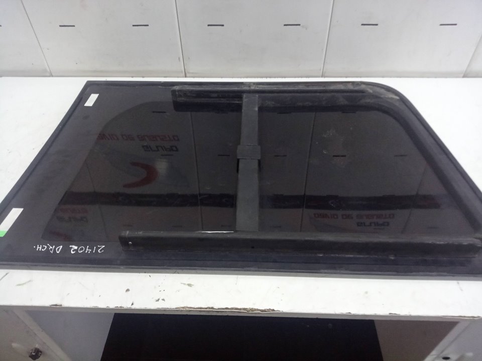 Luna trasera derecha mercedesbenz sprinter 3t caj
