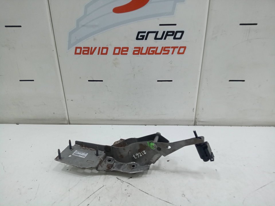 Soporte peugeot 3008 limusina monospac