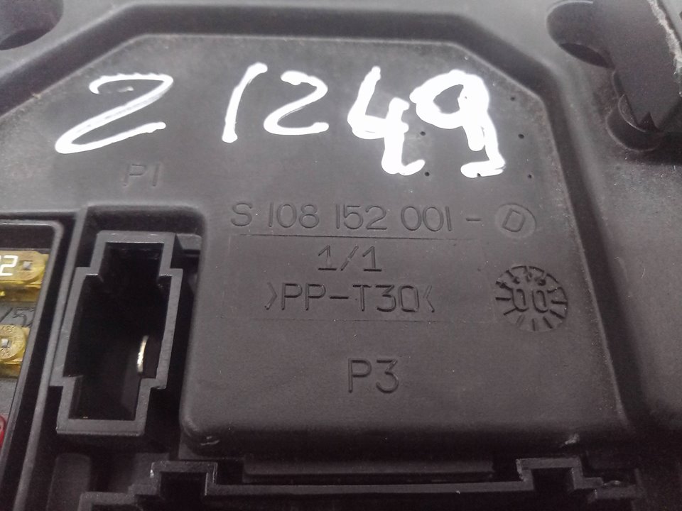 Caja reles / fusibles chrysler gran voyager  rg   | 