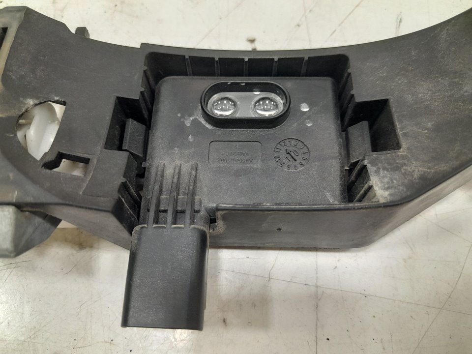 Soporte maneta exterior delantera derecha renault clio iii fastback (200