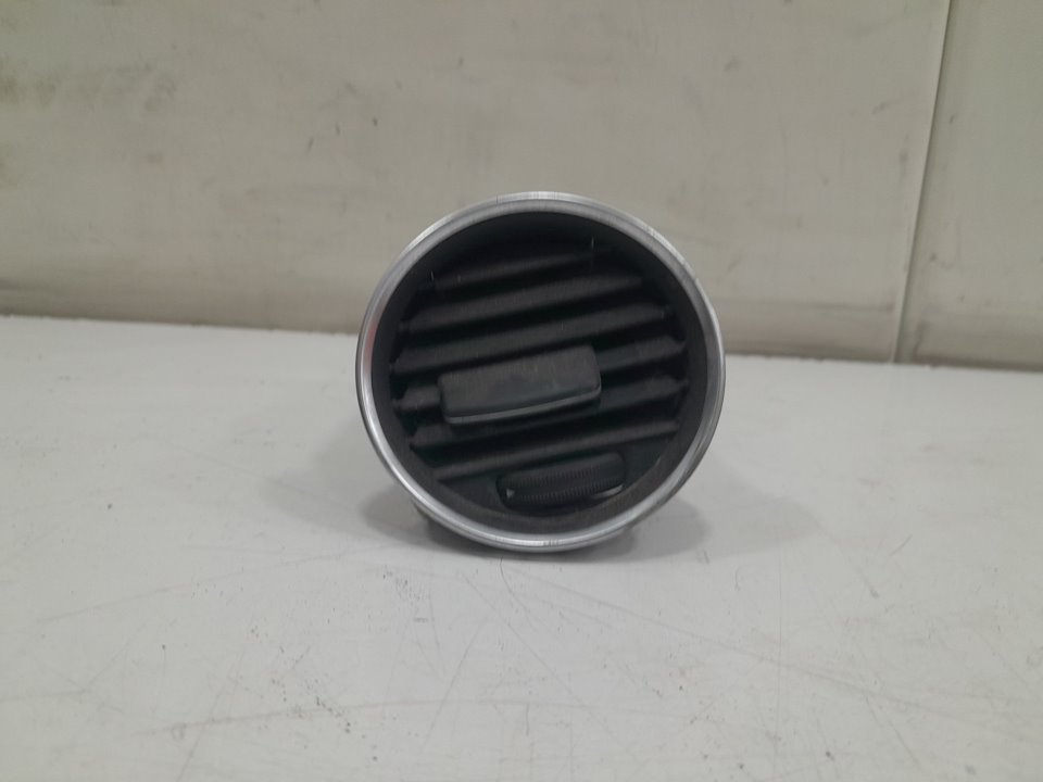 Aireador izquierdo mercedesbenz clase c sedÁn (2