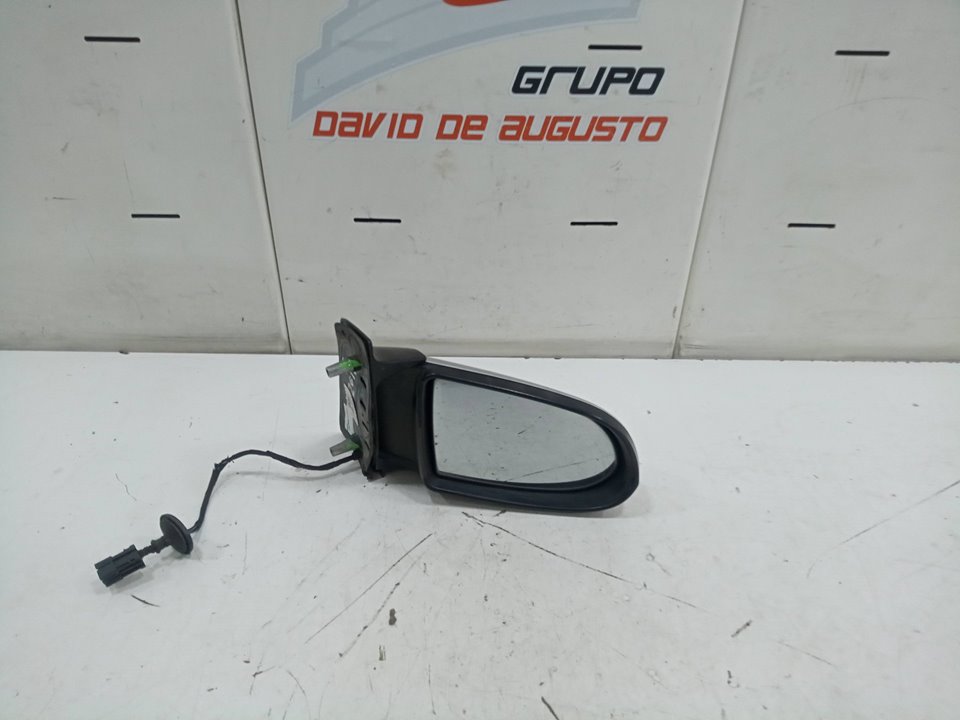 Retrovisor derecho electrico opel zafira a limusina monospa