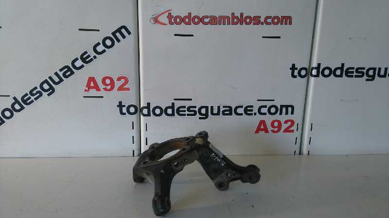  mangueta delantera izquierda   toyota auris luna+ 1.4 turbodiesel cat