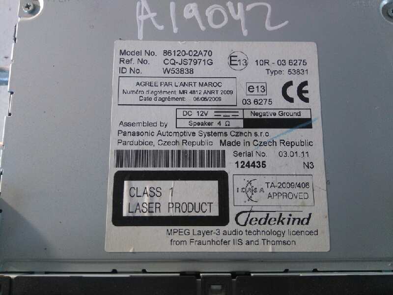  sistema audio / radio cd   toyota auris luna+ 1.4 turbodiesel cat