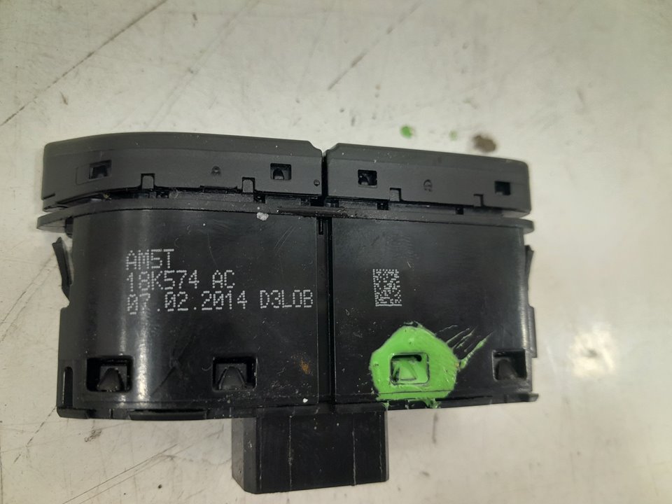 Interruptor luneta  ford focus lim. (cb8)    |   