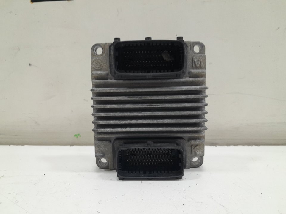 Centralita motor uce opel combo (corsa c)    |   0