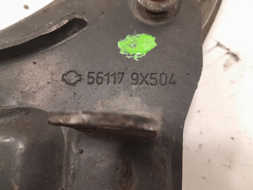 Brazo suspension inferior delantero derecho nissan nt400 cabstar cajachas