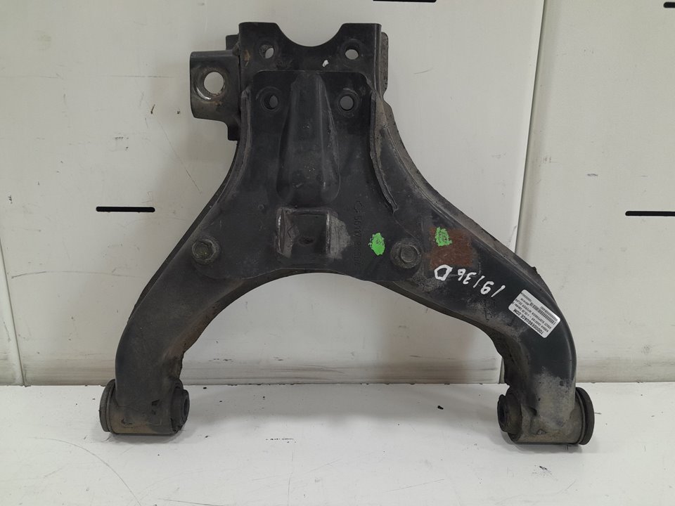 Brazo suspension inferior delantero derecho nissan nt400 cabstar cajachas