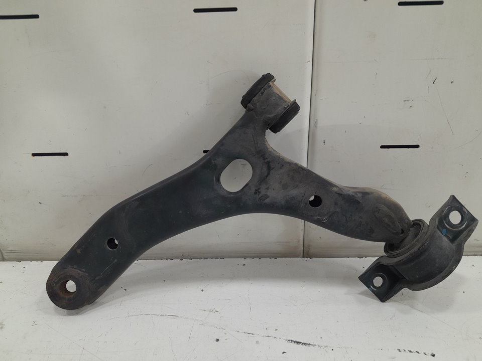 Brazo suspension inferior delantero izquierdo nissan almera    |   0.13  .