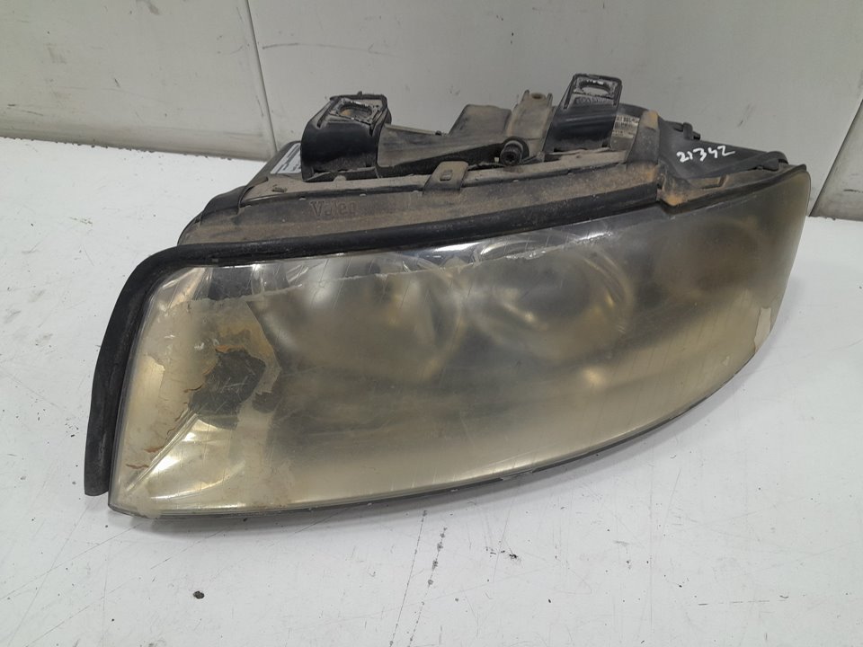 Faro izquierdo audi a4 avant ranchera familia