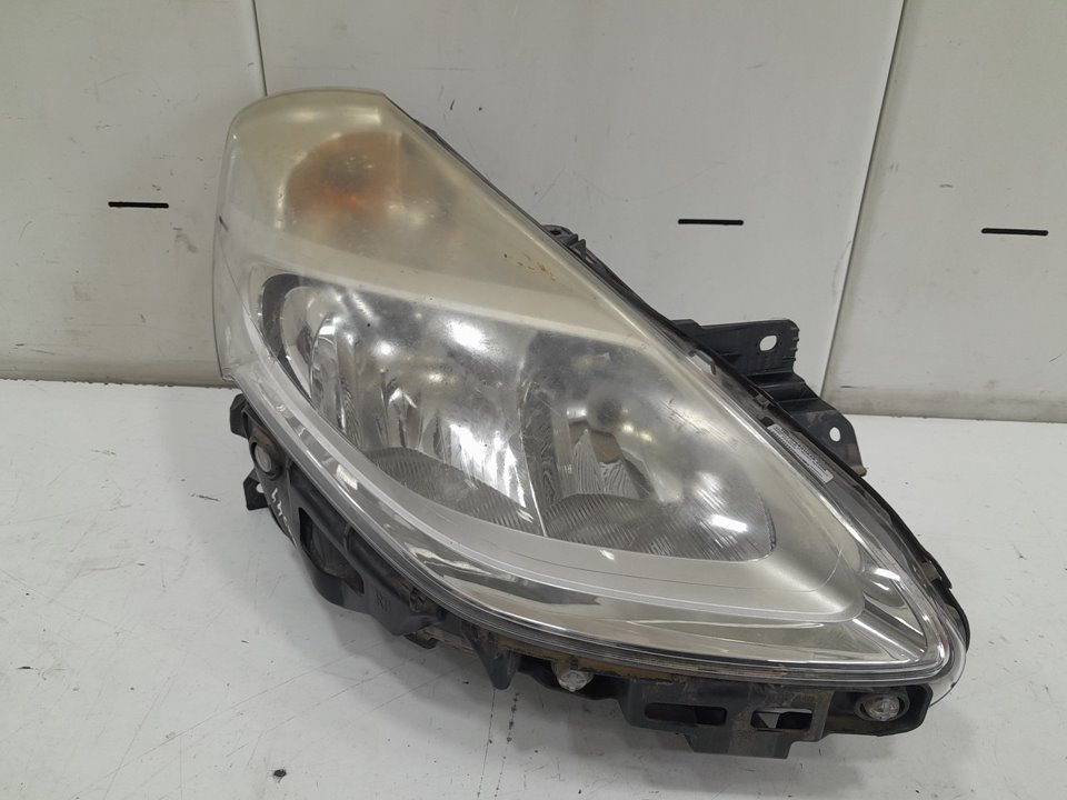 Faro derecho renault clio iii fastback (200