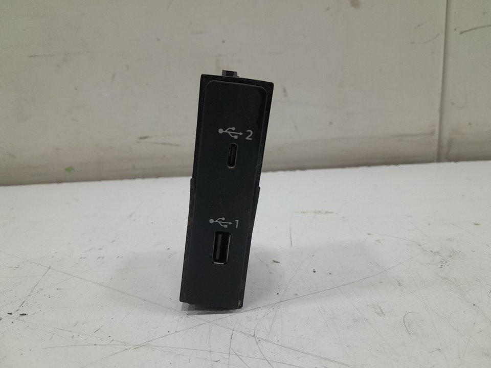 Cargador usb consola central audi q3 suv (20142018) 2.0 td