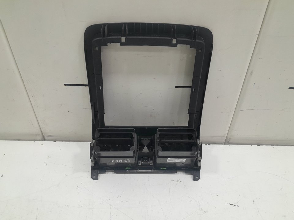 Carcasa central de consola volkswagen touran monospace (2