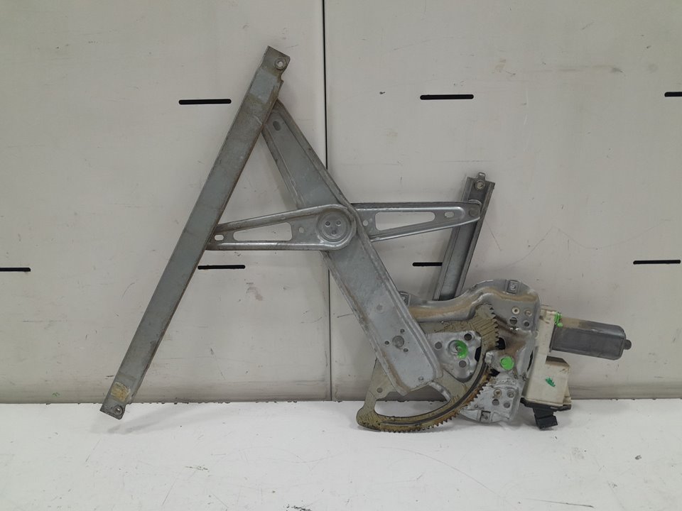 Elevalunas trasero izquierdo toyota corolla sedÁn sedÁn (20