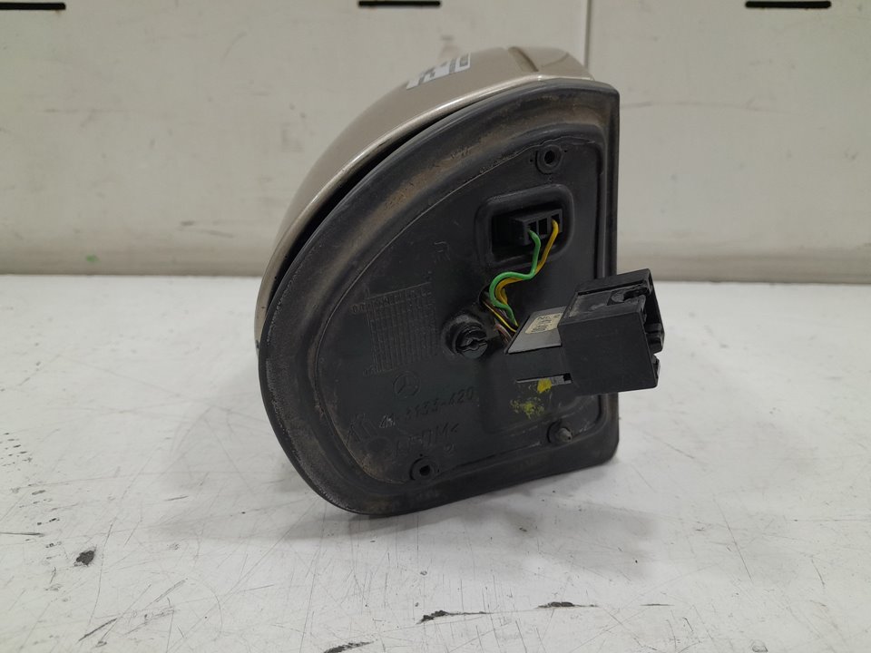 Retrovisor derecho mercedesbenz clase c sedÁn (2