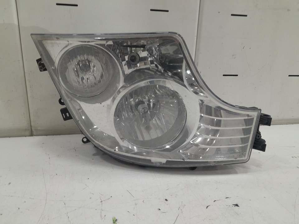 Faro derecho mercedes actros bm 963.xxx 2a