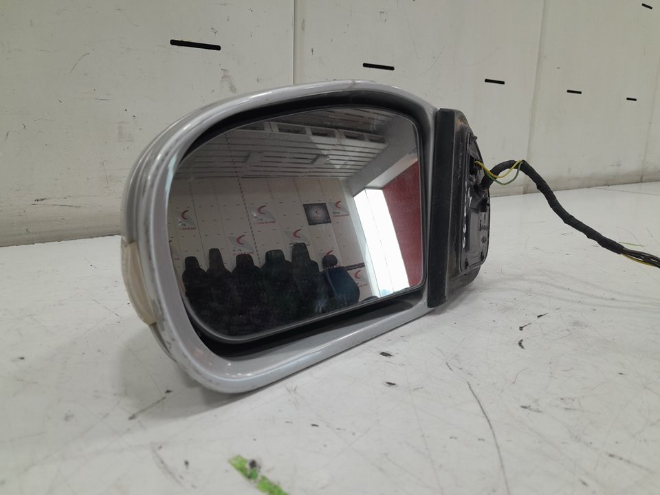 Retrovisor izquierdo mercedesbenz clase c tmodel 