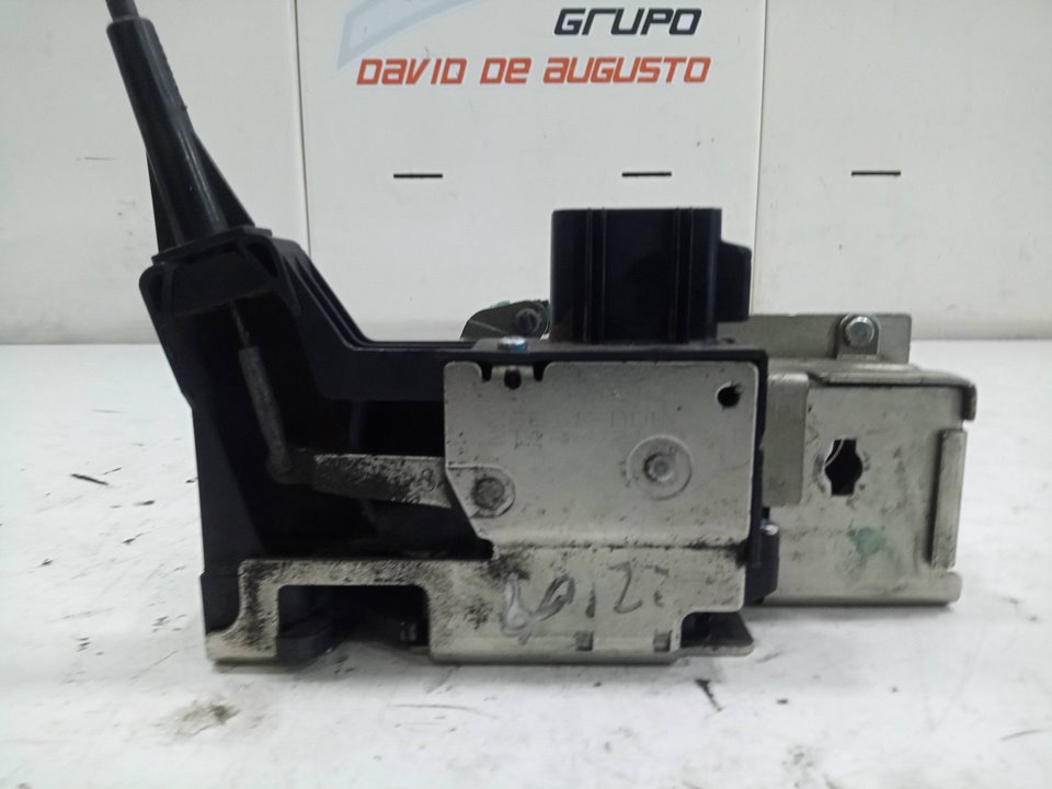 Cerradura puerta delantera izquierda ford tourneo connect monospace