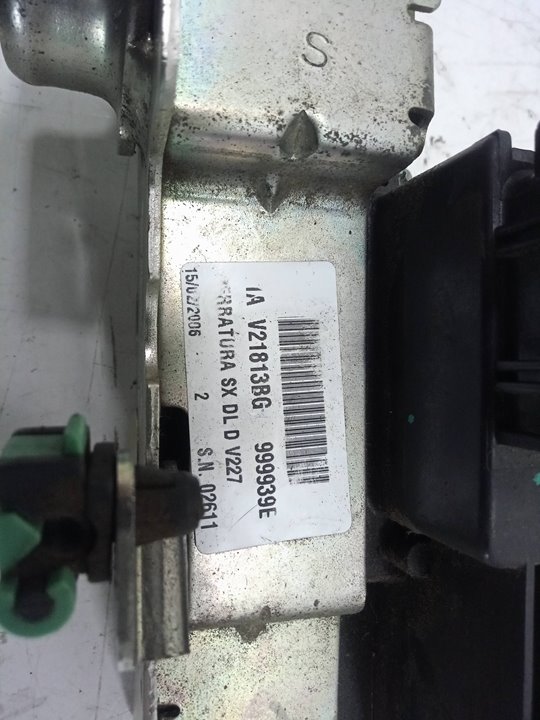 Cerradura puerta delantera izquierda ford tourneo connect monospace
