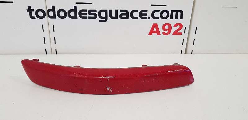  moldura paragolpe delantero derecho   volkswagen golf v berlina (1k1) highline 1.9 tdi