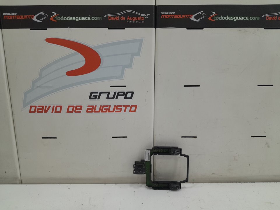 Mando elevalunas delantero izquierdo mercedesbenz clase c sedÁn (1