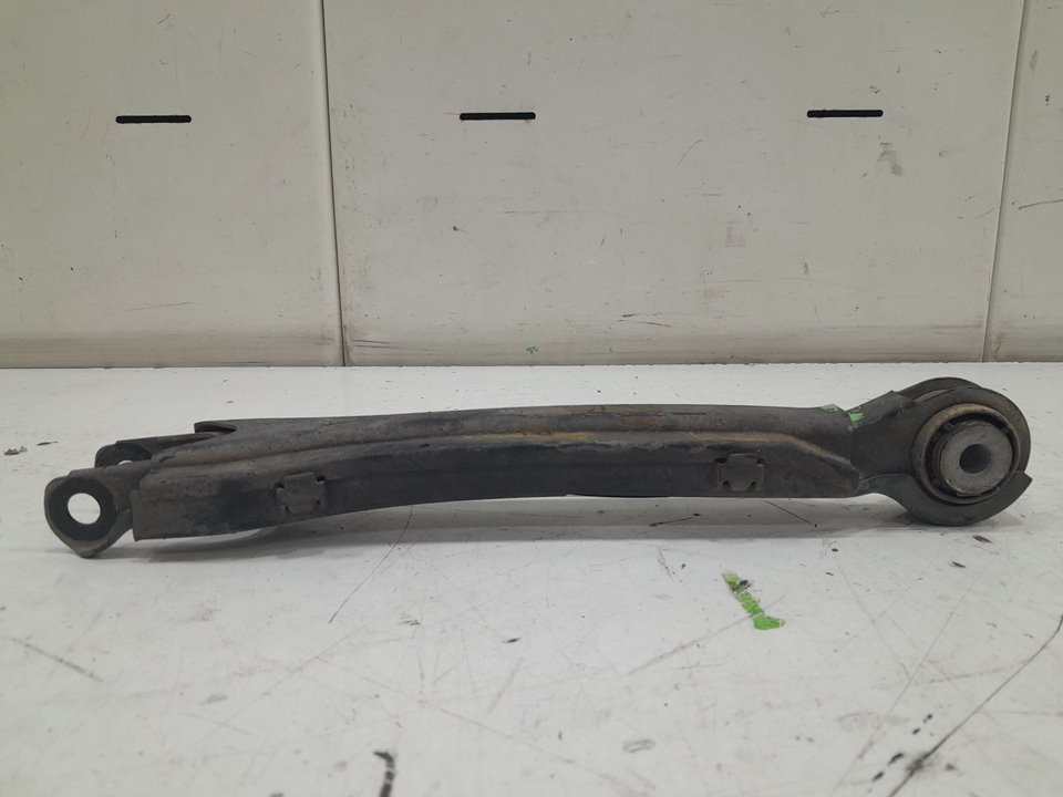 Brazo suspension inferior trasero izquierdo mercedesbenz clase c tmodel 
