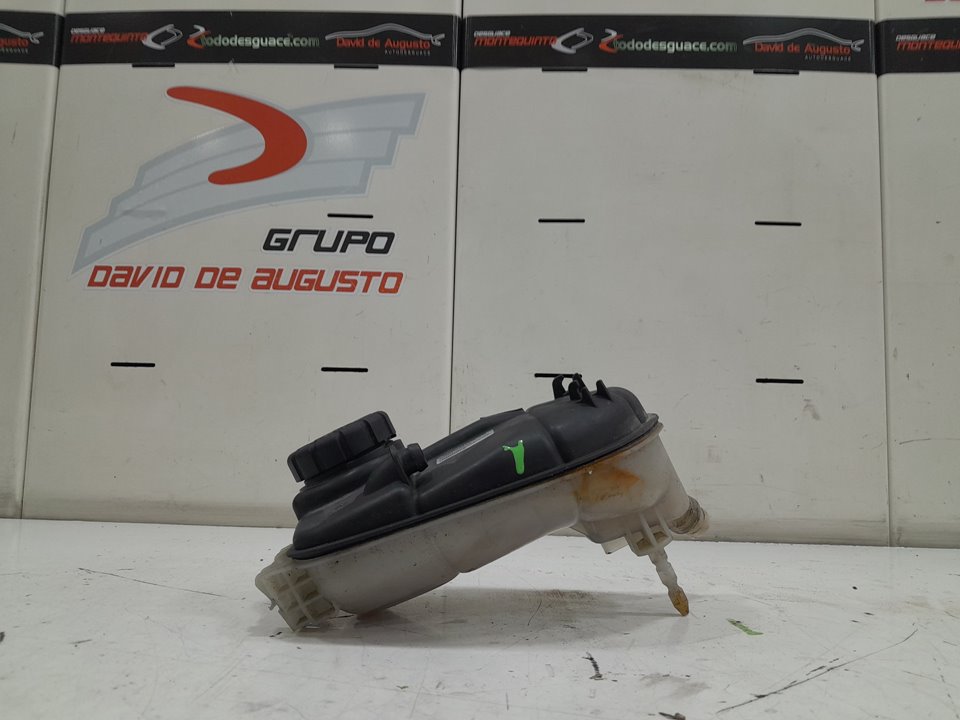 Deposito expansion mercedesbenz clase b fastback