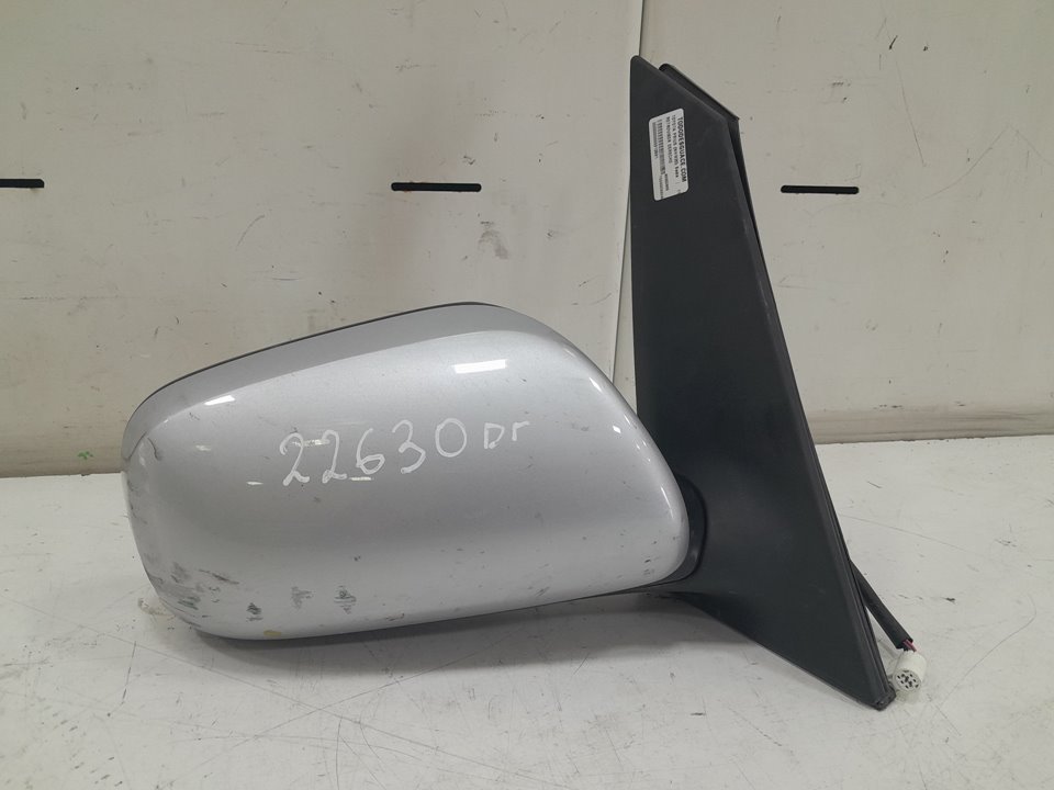 Retrovisor derecho toyota prius fastback fastback