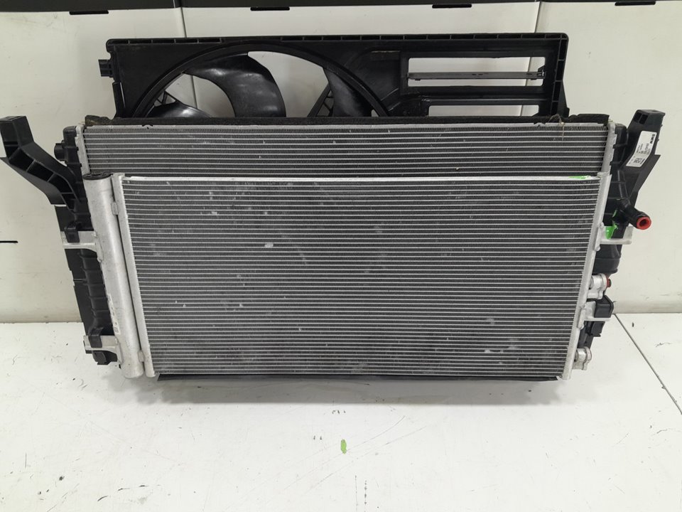 Conjunto radiadores y electroventilador mini mini fastback (20132021)