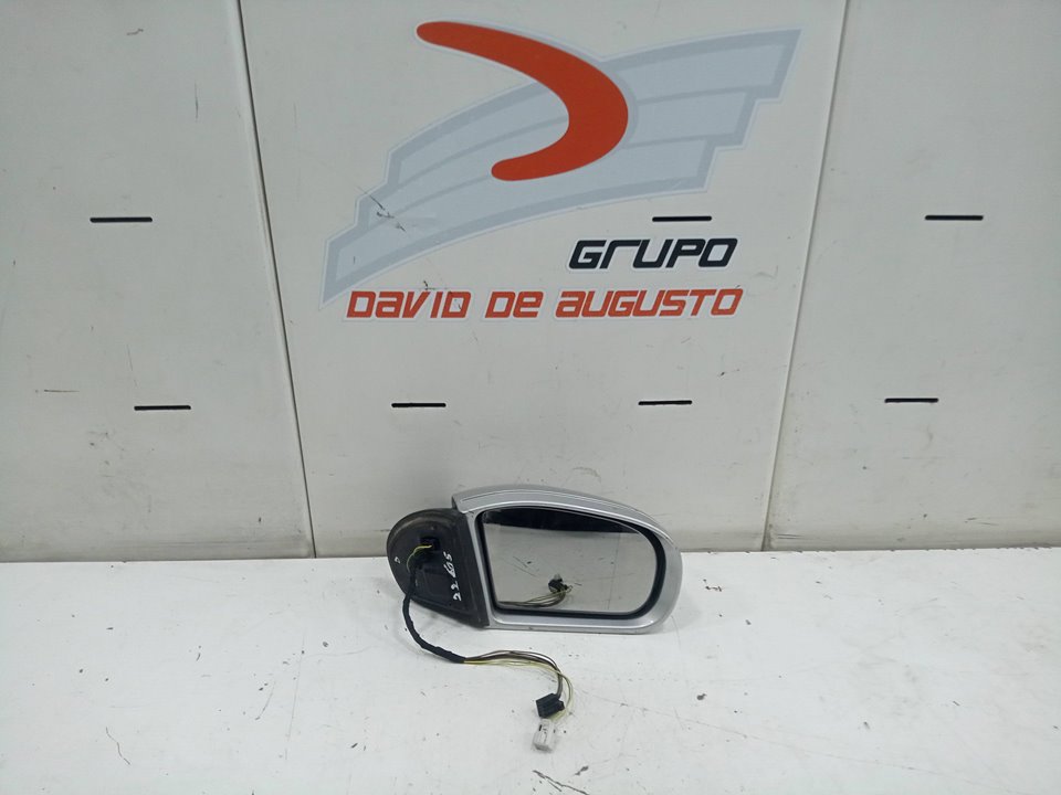 Retrovisor derecho mercedesbenz clase c tmodel 