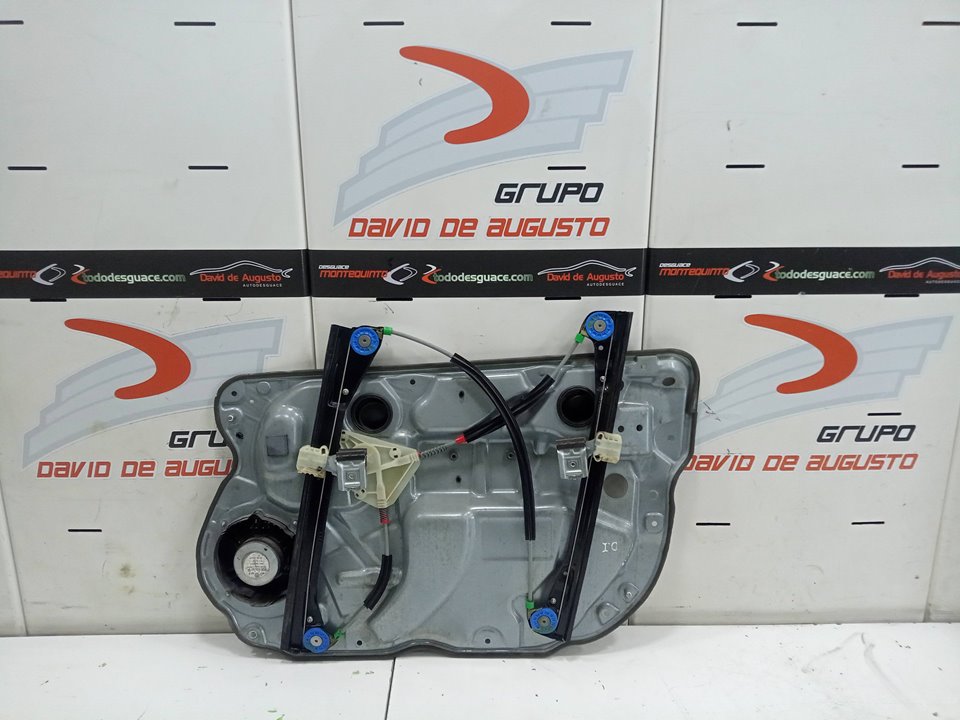 PaÑo puerta delantero izquierdo volkswagen polo fastback (2005