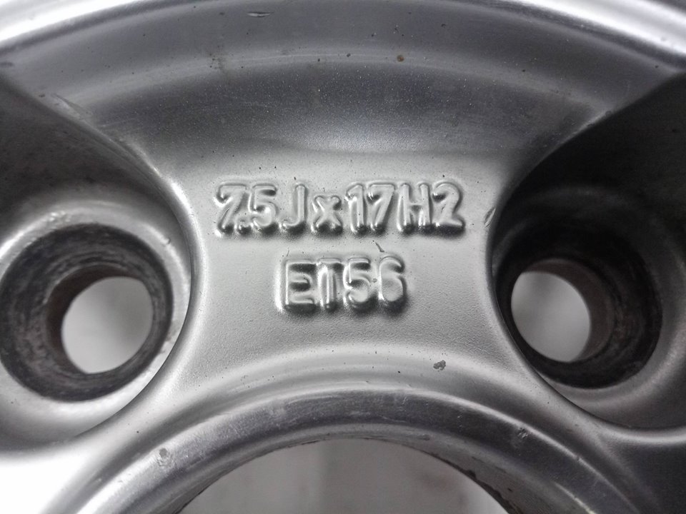 Llanta volkswagen golf v berlina (1k1