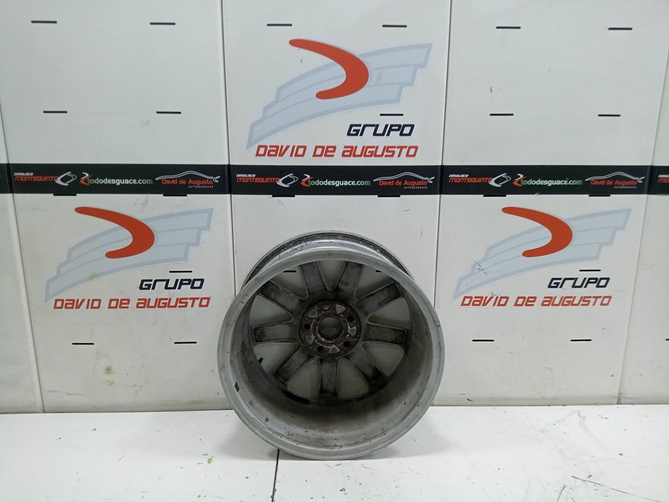 Llanta volkswagen golf v berlina (1k1