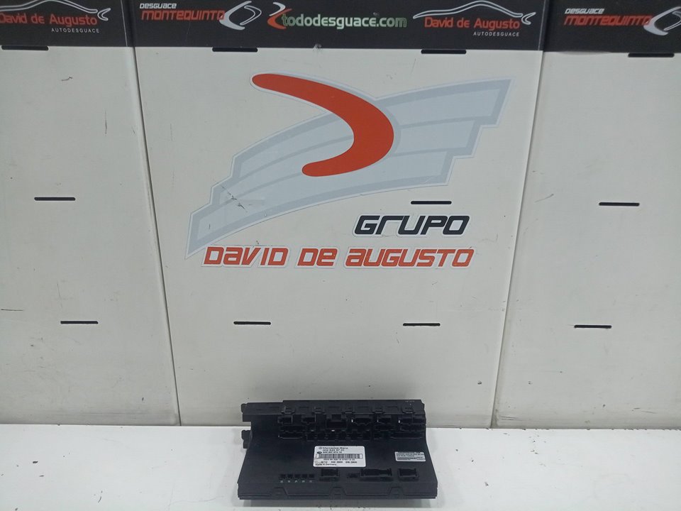 Caja reles / fusibles mercedes clase c (w203) berlin