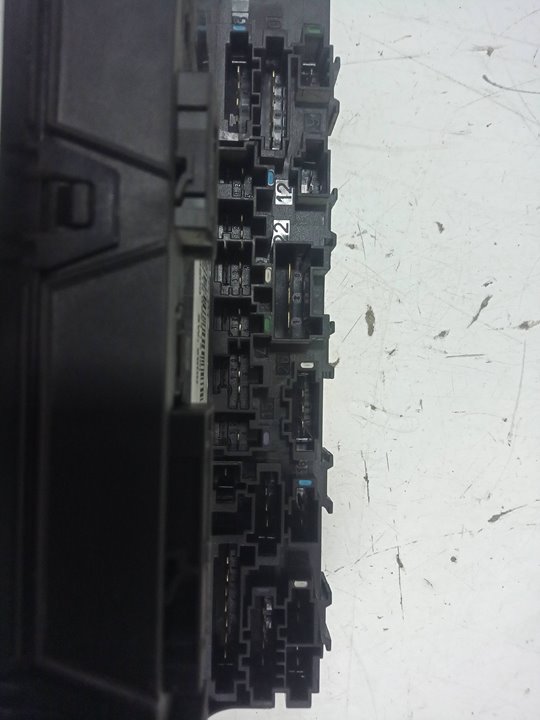 Caja reles / fusibles mercedes clase c (w203) berlin